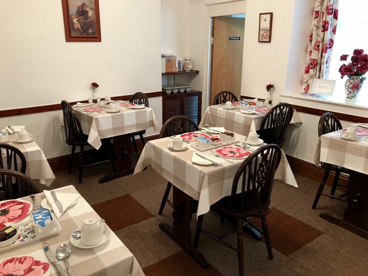 Sunnymead Guest House Aberystwyth Bagian luar foto