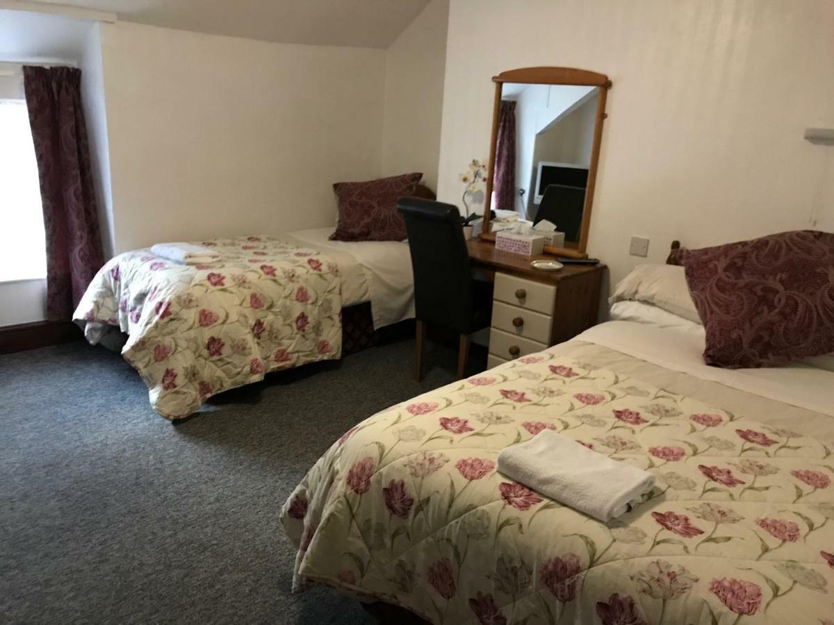 Sunnymead Guest House Aberystwyth Bagian luar foto