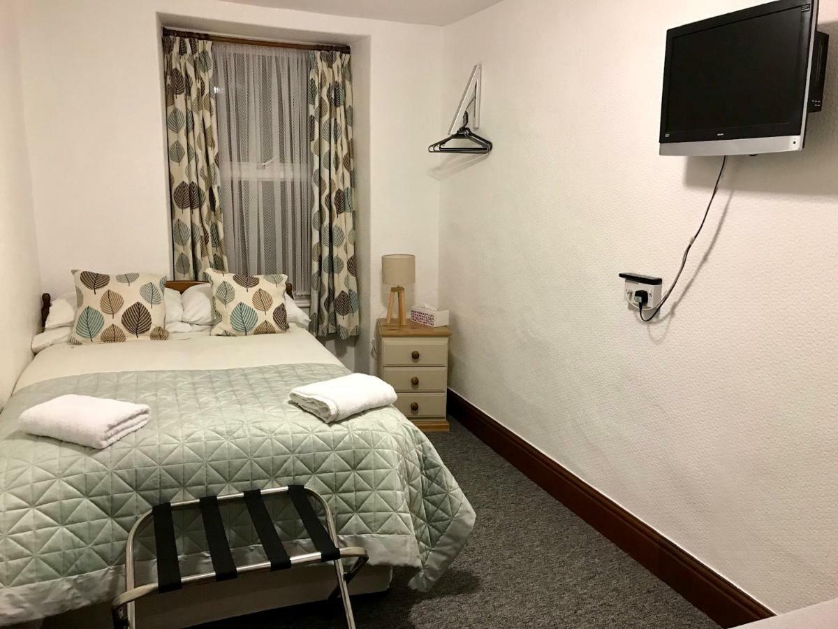 Sunnymead Guest House Aberystwyth Bagian luar foto