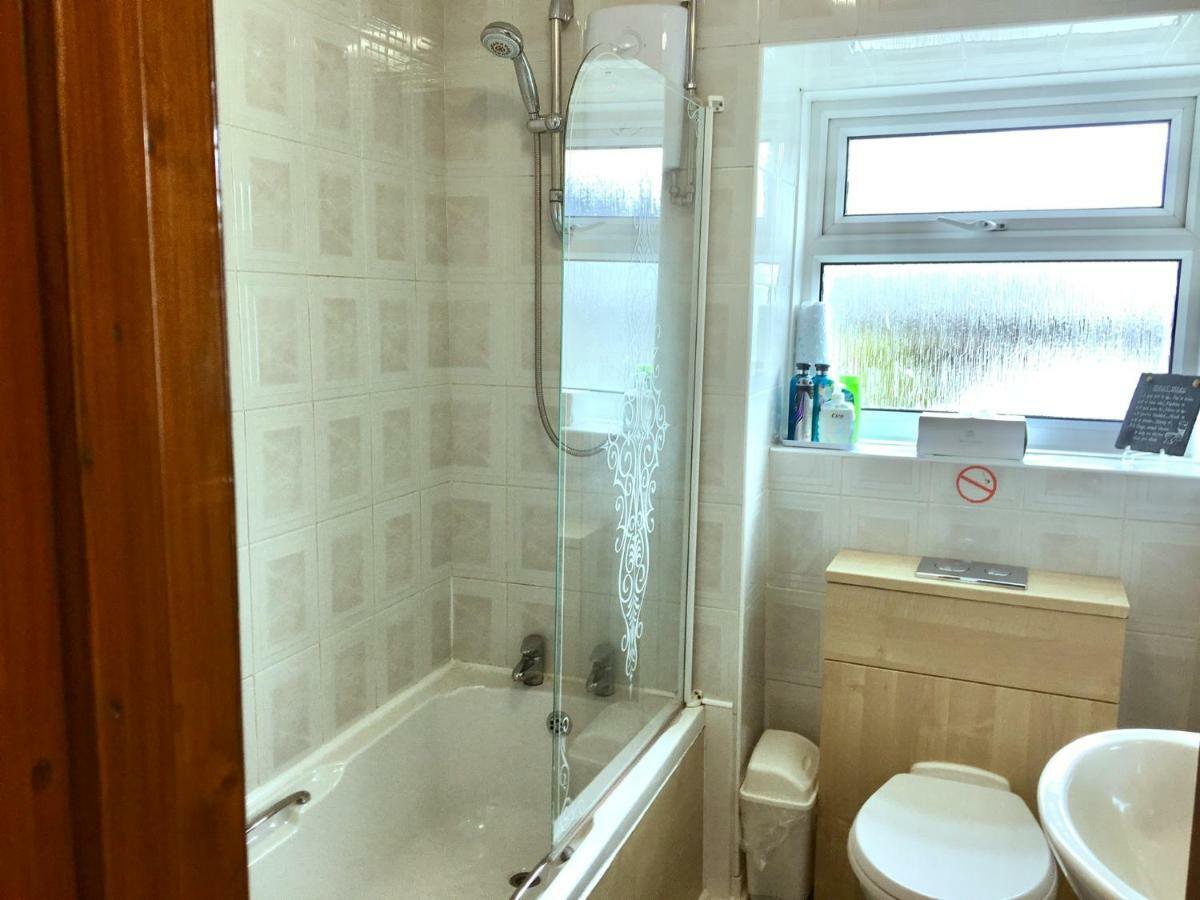 Sunnymead Guest House Aberystwyth Bagian luar foto