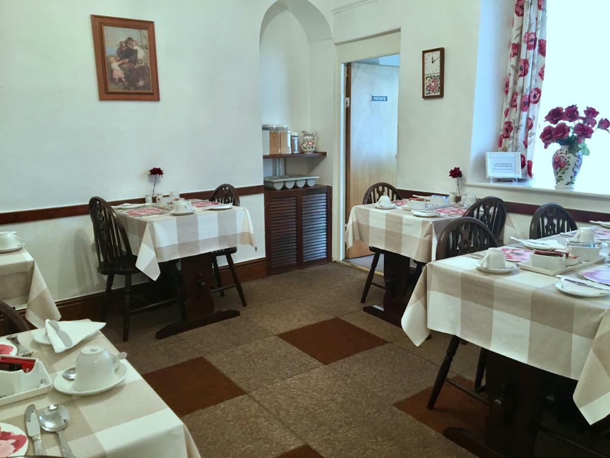 Sunnymead Guest House Aberystwyth Bagian luar foto
