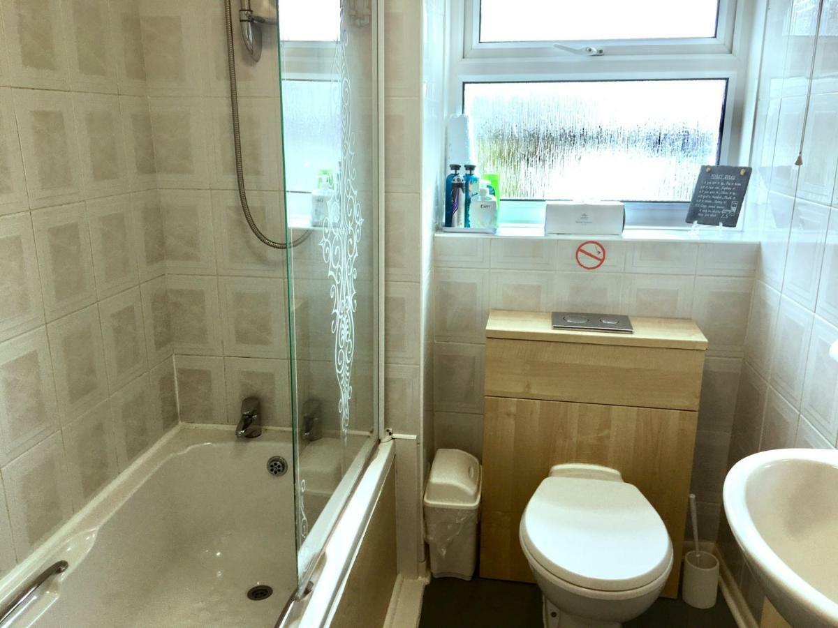 Sunnymead Guest House Aberystwyth Bagian luar foto