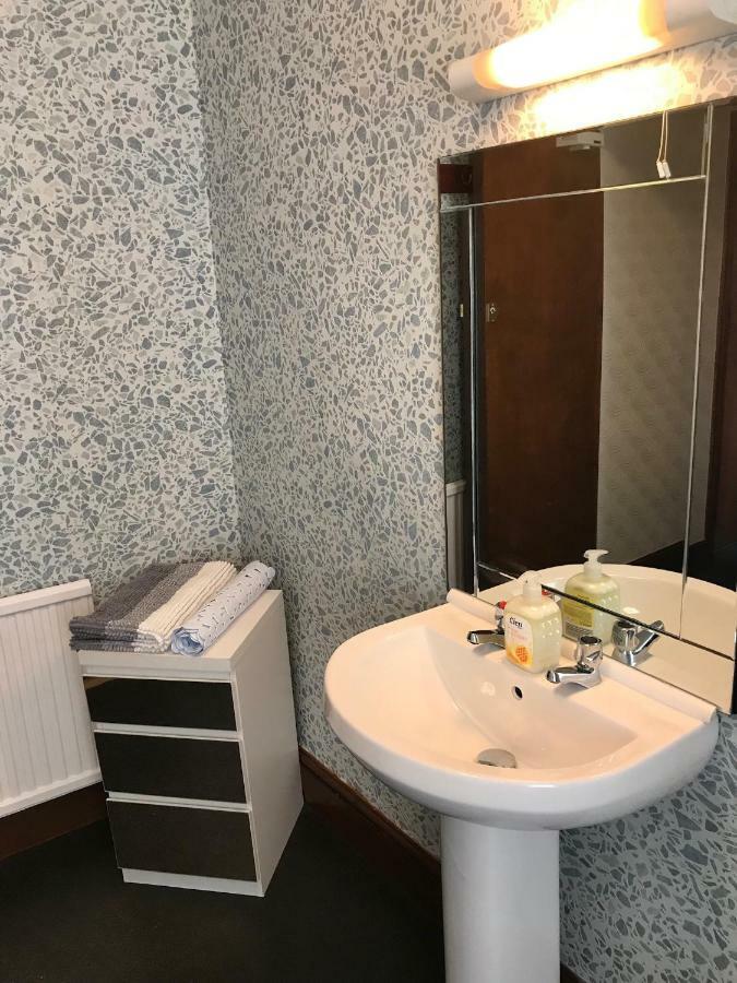 Sunnymead Guest House Aberystwyth Bagian luar foto